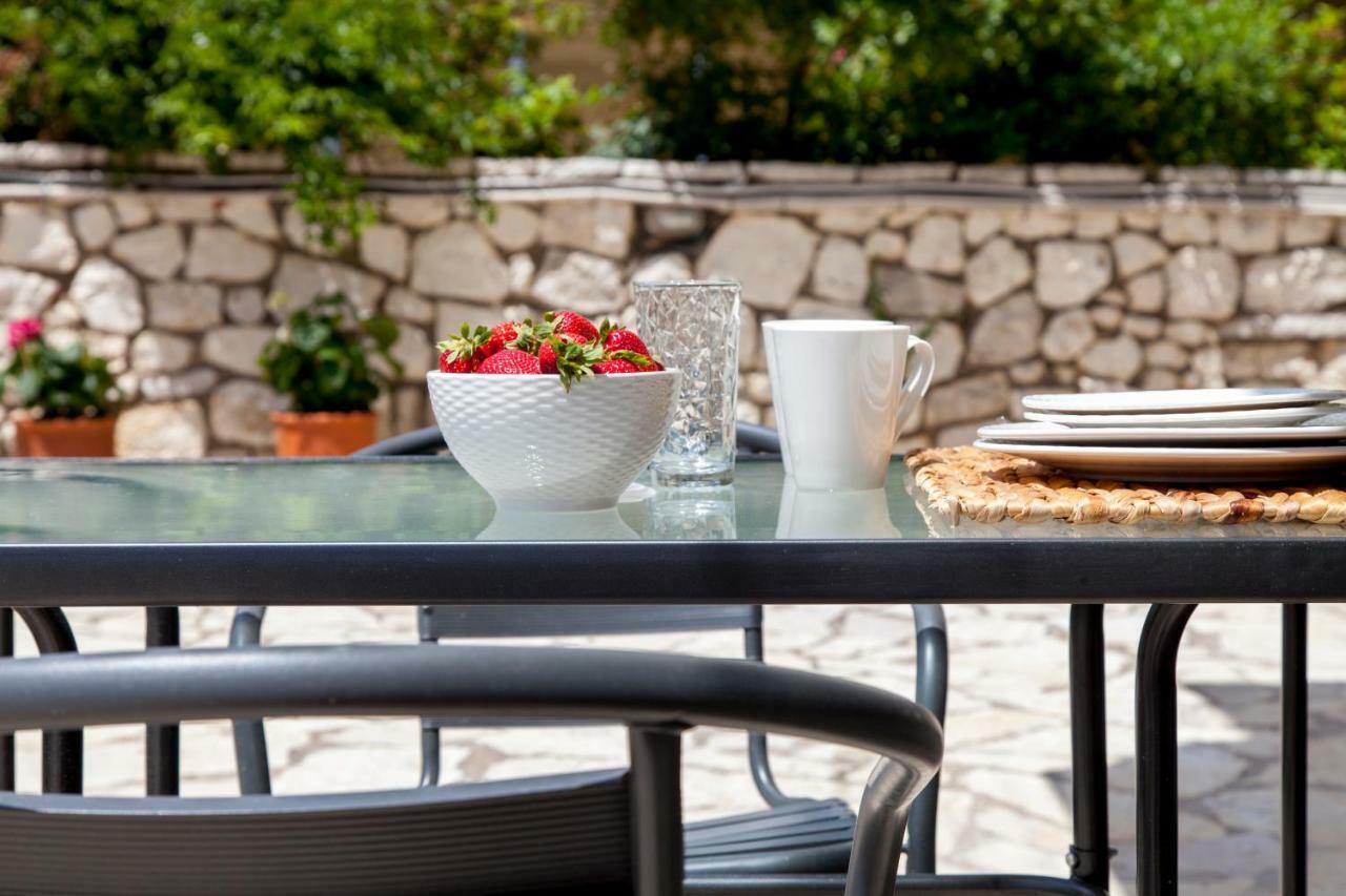 Agni Suites Νικιάνα Εξωτερικό φωτογραφία